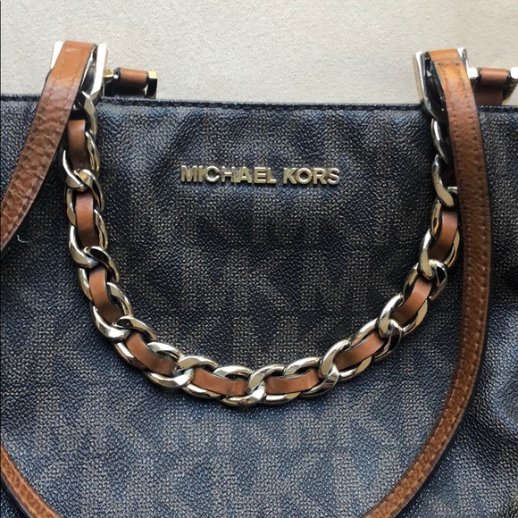 Michael Kors Signature Tote Bag With Chain Straps - Picture 8 of 8